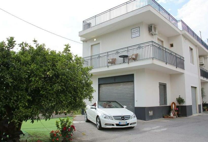 مبيت وإفطار Donna Paola