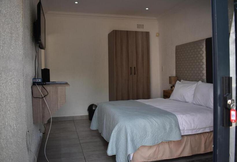 Bed and Breakfast Iceberg Venue, Guest Lodge & Events Place