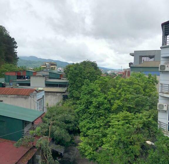 تختخواب و صبحانه Nhà Nghỉ Kim Thành