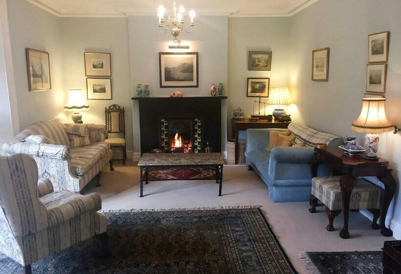 Bed and Breakfast Wood House