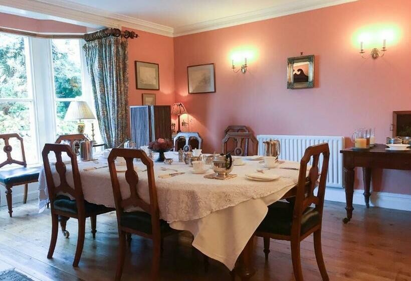 Bed and Breakfast Wood House