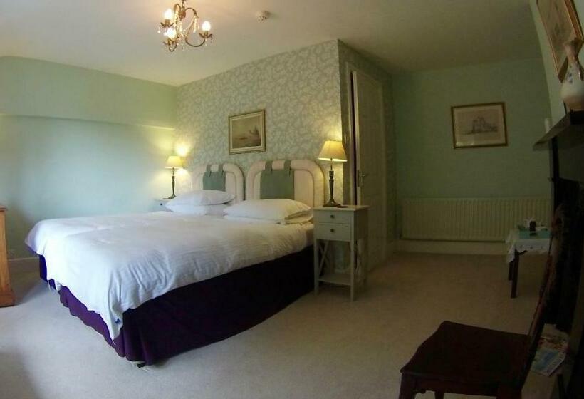 Bed and Breakfast Wood House