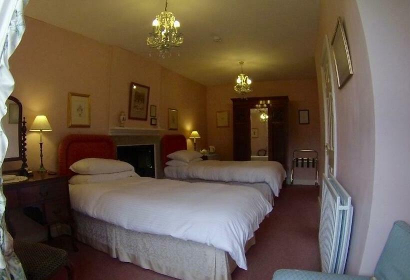 Bed and Breakfast Wood House