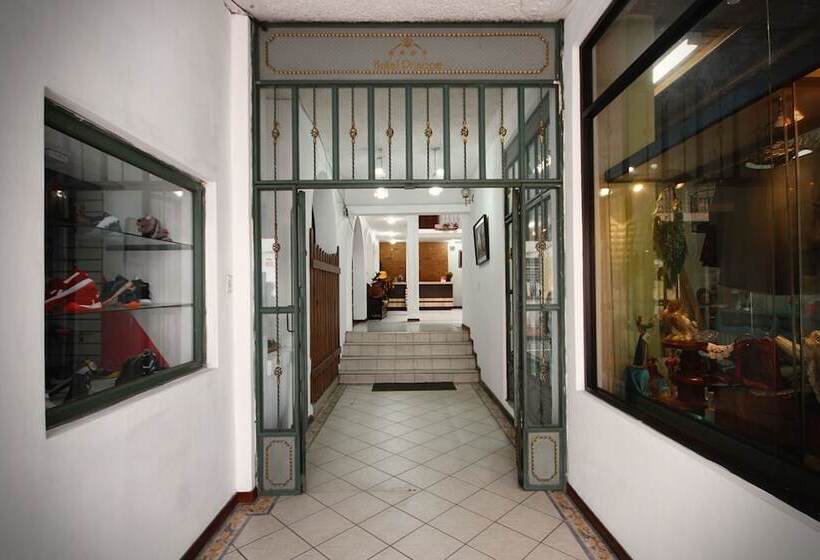 Aleros Hotel Boutique