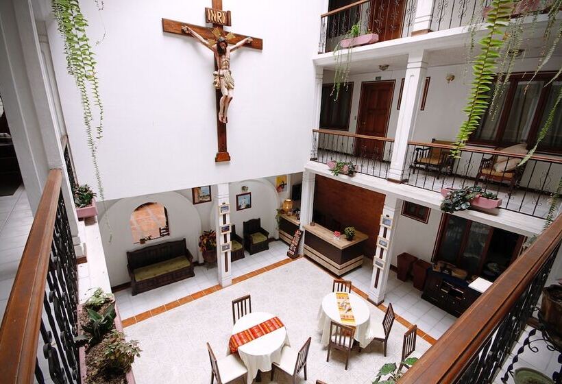 Aleros Hotel Boutique