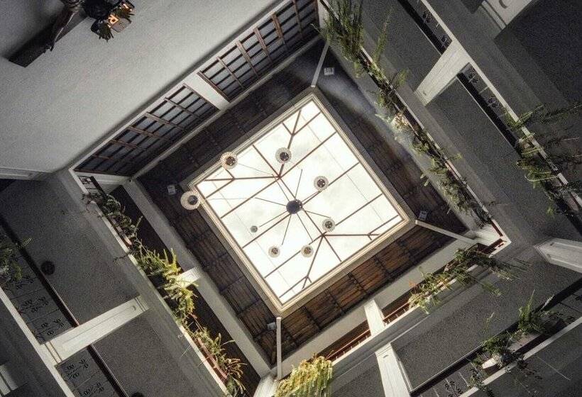 Aleros Hotel Boutique