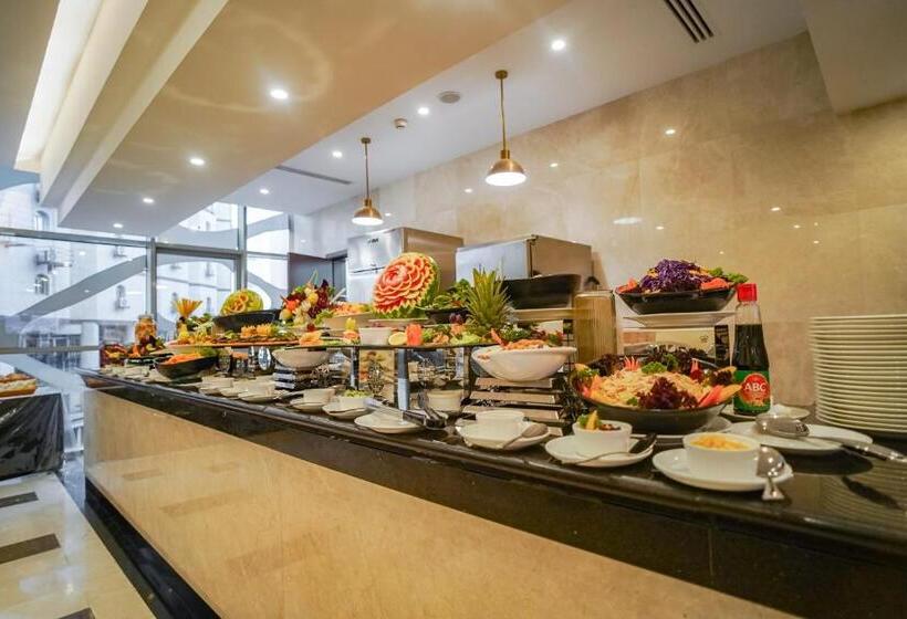 בית מלון כפרי Emaar Elite