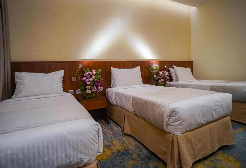 בית מלון כפרי Emaar Elite