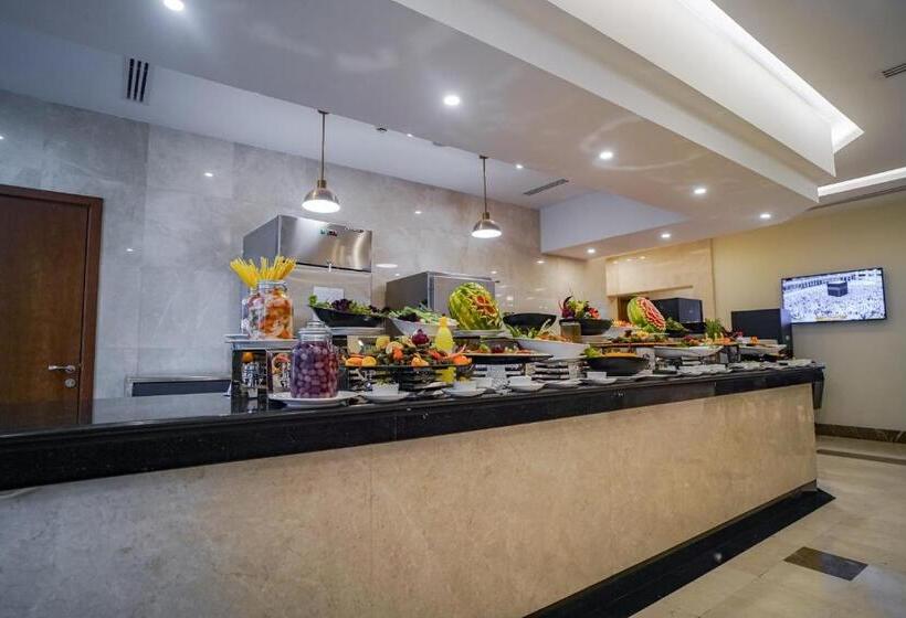 בית מלון כפרי Emaar Elite