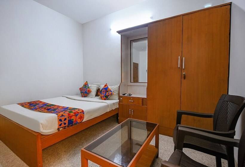 Fabhotel Joy S Residency