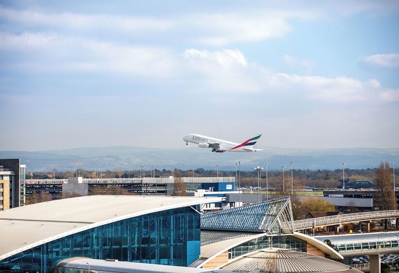 호텔 Holiday Inn Manchester Airport T2, An Ihg