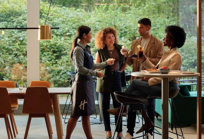 호텔 Holiday Inn Manchester Airport T2, An Ihg