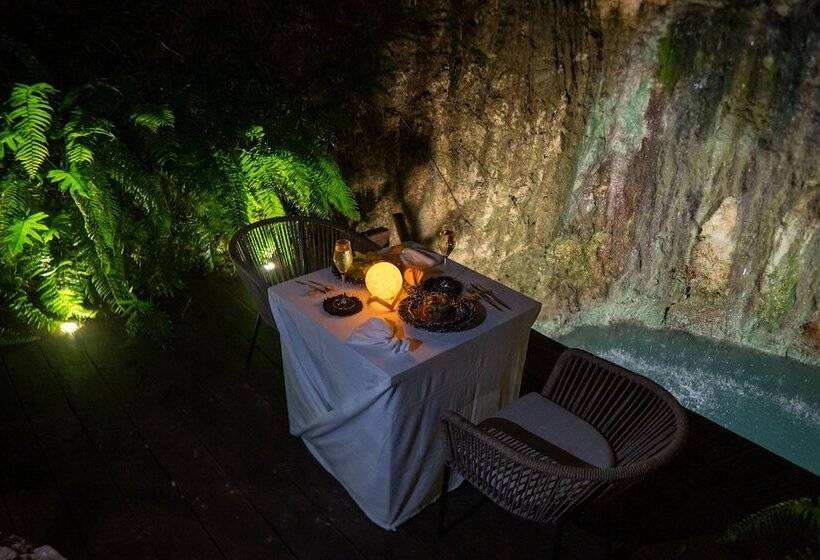 Отель Oom Bubble Boutique Riviera Cancun Adults Only