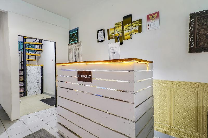 Hotel Spot On 91108 Sare Ngebluk Residence