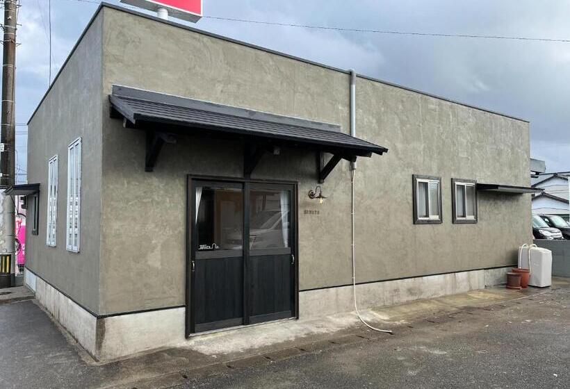 Pensão ゲストハウスhinata