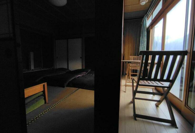 بنسيون One Person Random Room Local House Stay  Vacation Stay 40532v