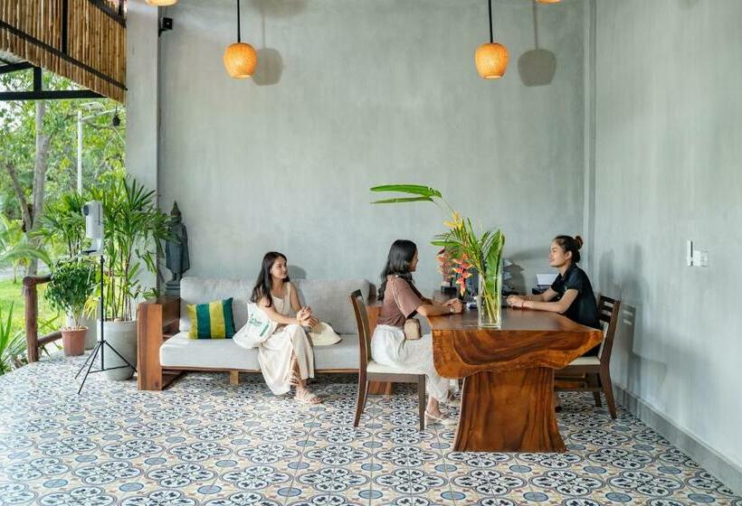 Rivertree Villa & Resort