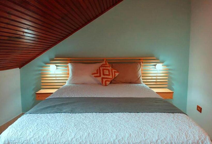 Trebol Amarillo Bed & Breakfast