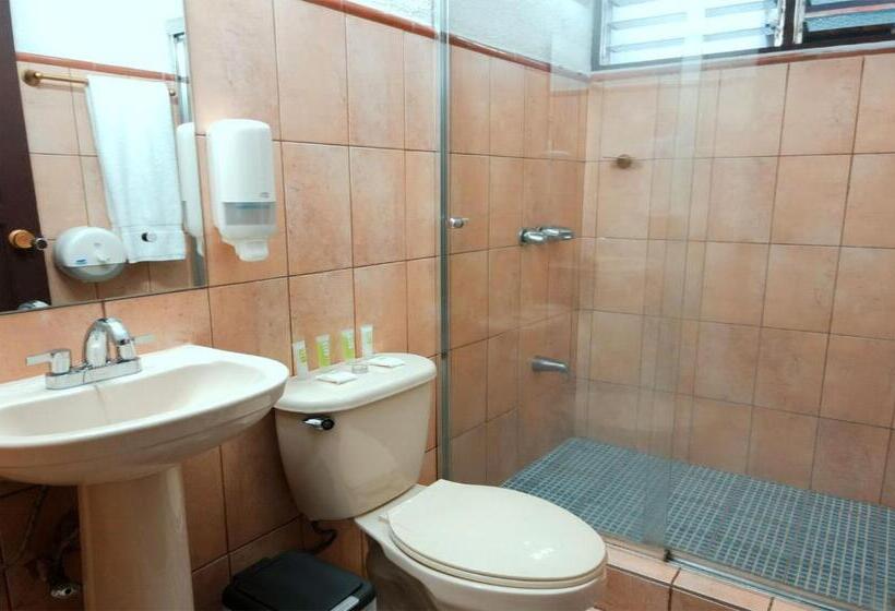 Trebol Amarillo Bed & Breakfast