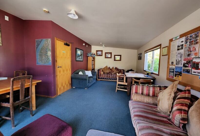 هاستل Possum Lodge