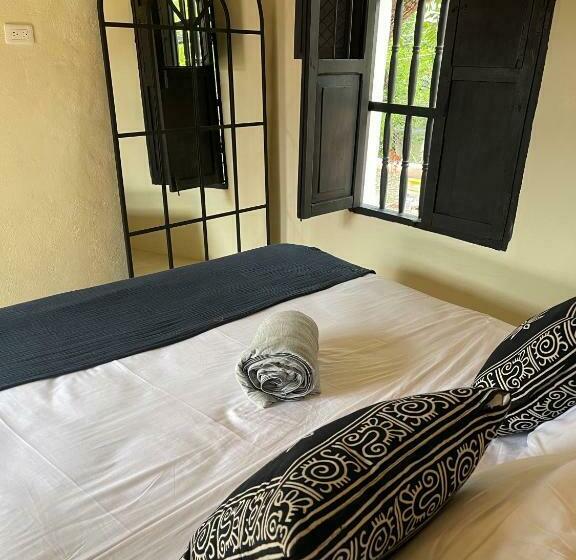 Bed and Breakfast Casa De Amigos Hotel Boutique