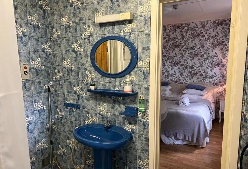 צימר Herrgårds Hotell Gyllene Hästen