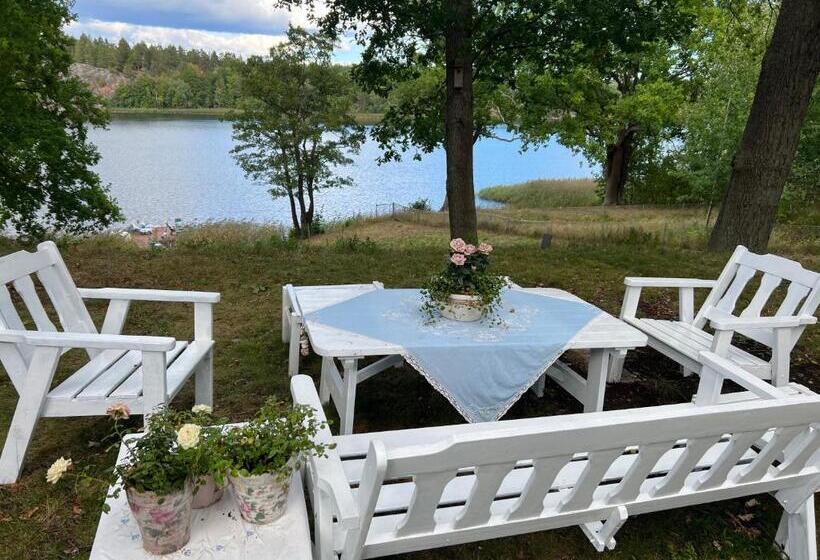 צימר Herrgårds Hotell Gyllene Hästen