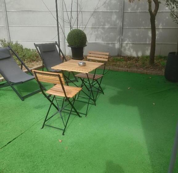 مبيت وإفطار La Chouette Villa ,chambre De 20m2 Totalement Indépendante Avec Terrasse