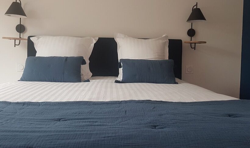 민박 La Passerelle