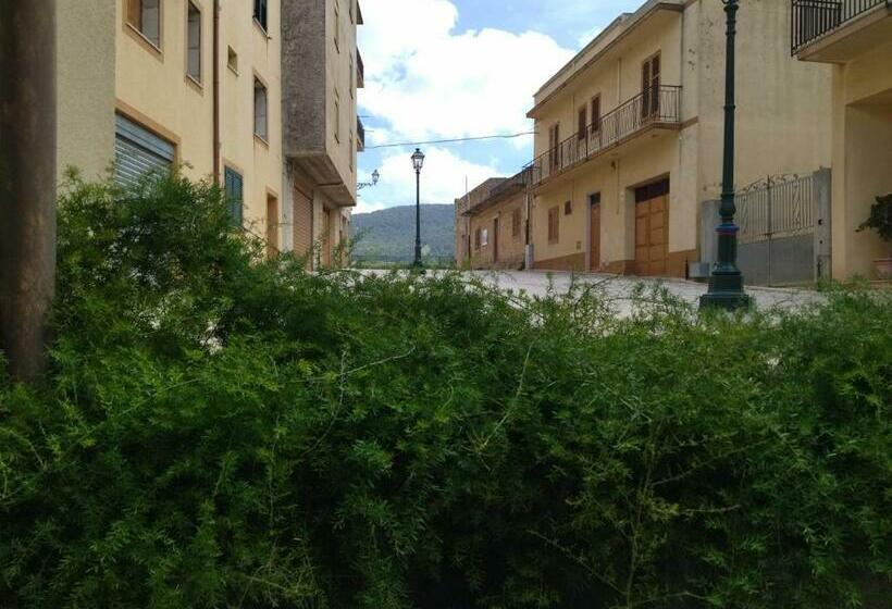 ベッドアンドブレックファースト Mamarita