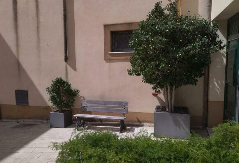 ベッドアンドブレックファースト Mamarita