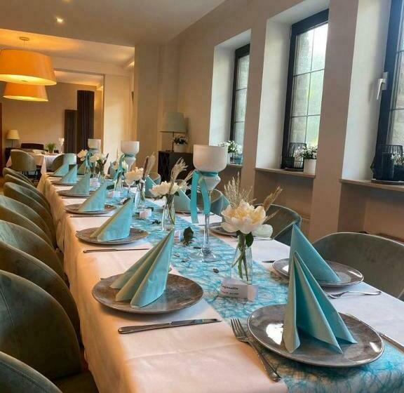 مبيت وإفطار Und Restaurant Balduin