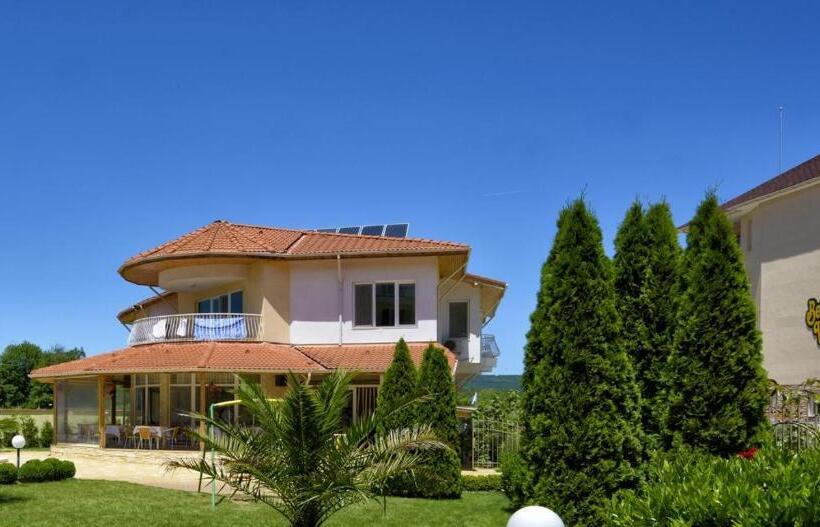 فندق александра палас