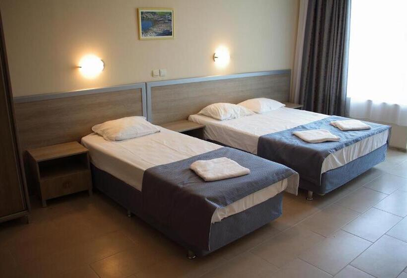 فندق александра палас