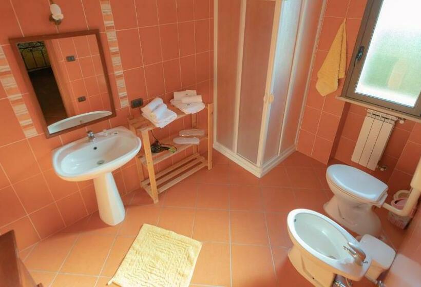 בית מלון כפרי Agriturismo Clementi B&b