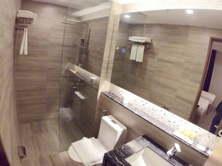 El Vistra Hotel Angeles