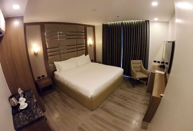 El Vistra Hotel Angeles