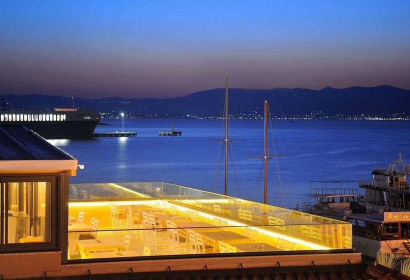 هتل çeşme Horasan