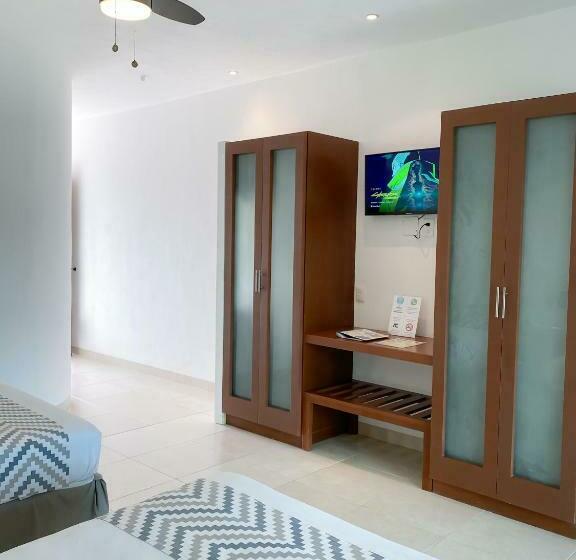 בית מלון כפרי Maia Suites Cozumel