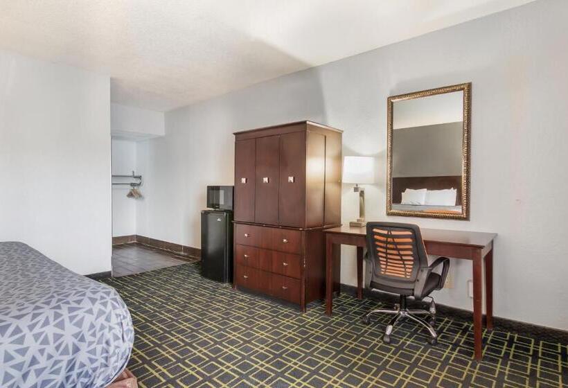 Отель One Life Studios