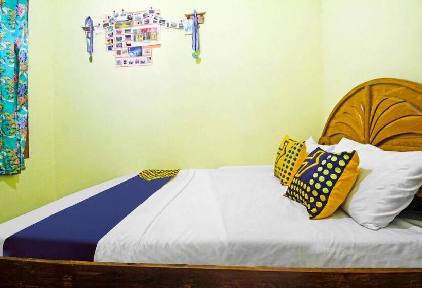 Отель Oyo Homes 91149 Desa Wisata Nangelasari