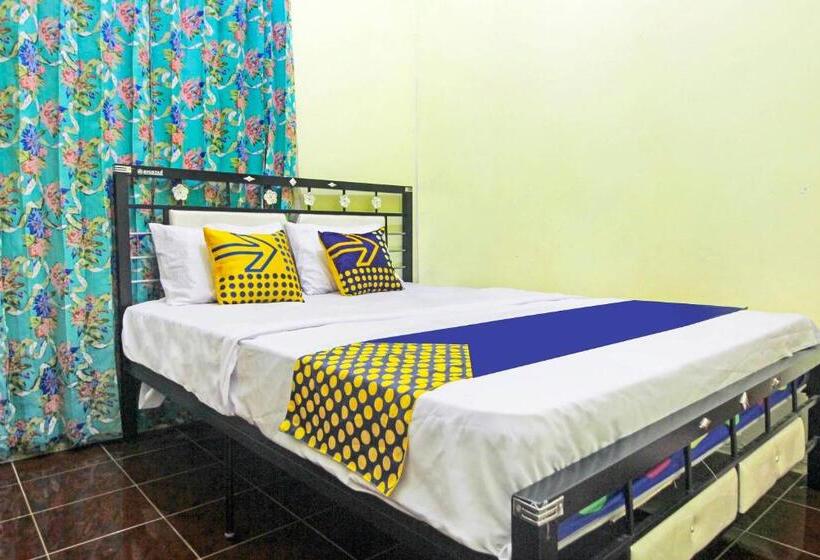 هتل Oyo Homes 91149 Desa Wisata Nangelasari