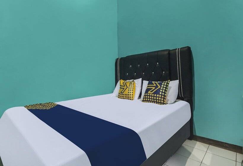 ホテル Oyo Homes 91155 Desa Wisata Selamanik Ciamis