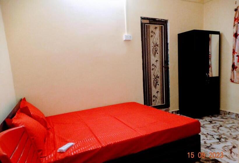 Shree Ram Sia Hotel And Banquets