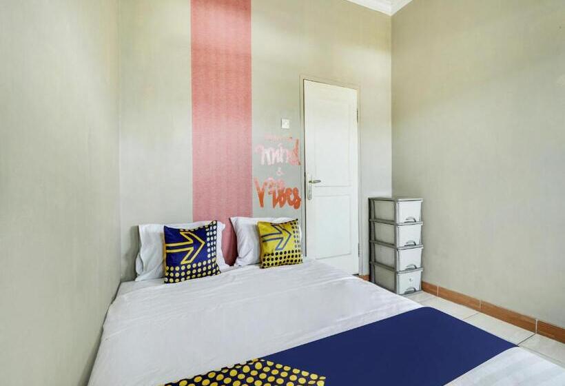 Отель Spot On 91135 Hanami Syariah