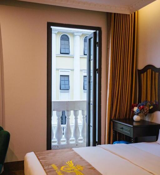 Minh Chau Hotel & Coffee