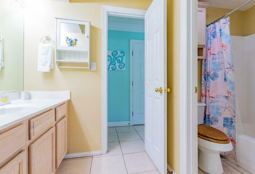 Little Get Away By The Beach ,moondancer