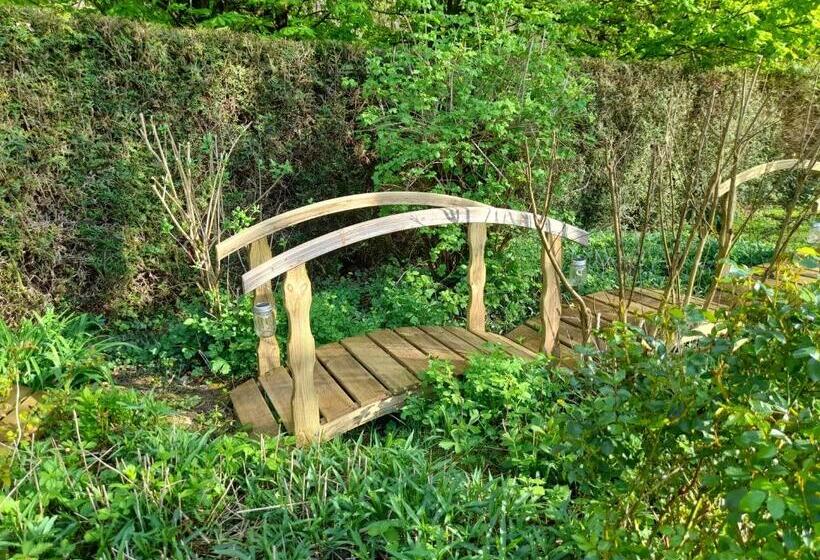 펜션 A L Orée Du Cèdre