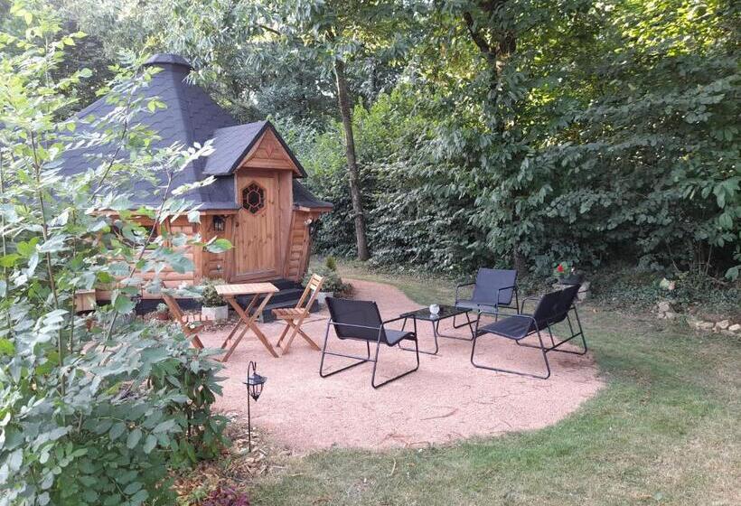 ペンション A L Orée Du Cèdre