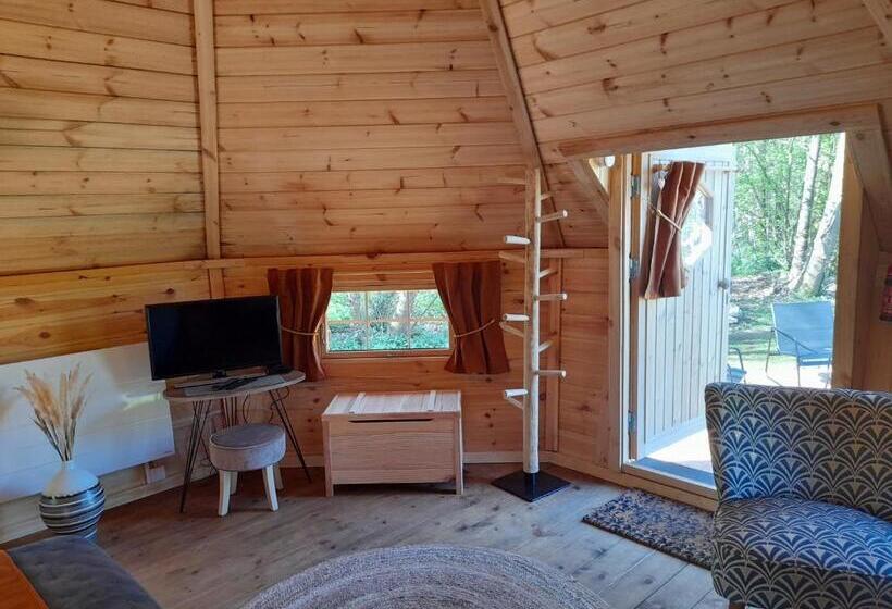 펜션 A L Orée Du Cèdre